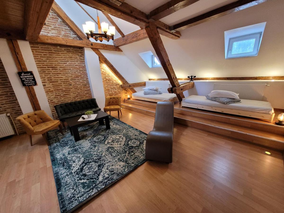 Apartament Main Square & Brașov