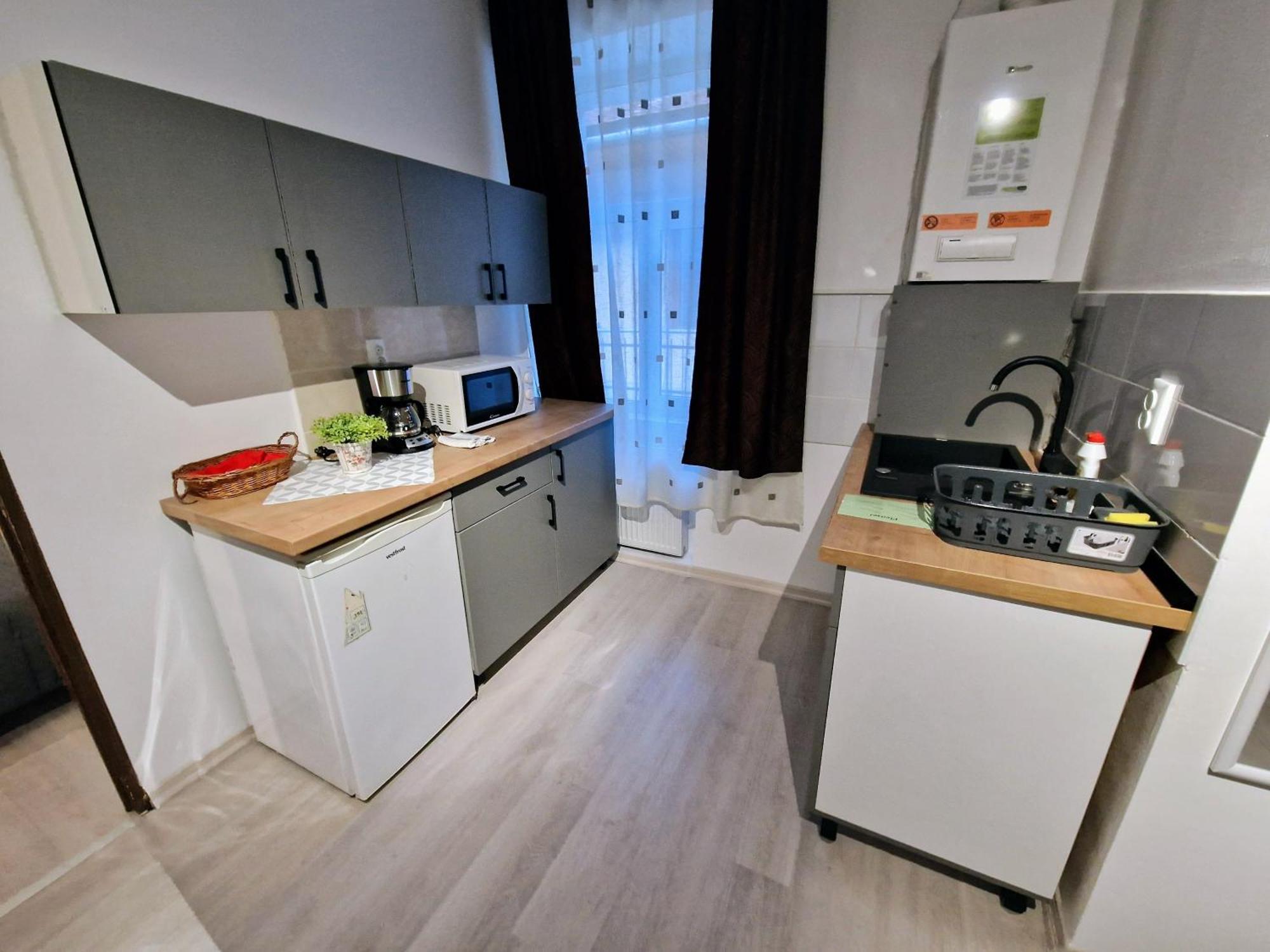 Apartament Main Square & *