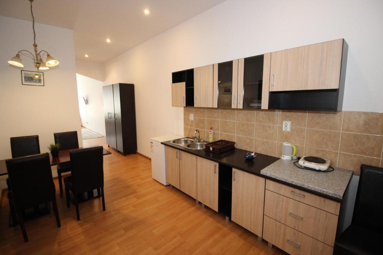 Apartament Main Square &